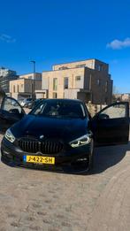 Bmw 1 serie 118i automaat dealer onderhouden, Auto's, Leder en Stof, Zwart, Particulier, 3 cilinders