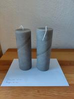 Kaarsen grijs (2 stuks), Ophalen of Verzenden, Zo goed als nieuw, Overige materialen, Minder dan 25 cm