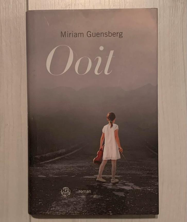 Miriam Guensberg - Ooit, Boeken, Literatuur, Zo goed als nieuw, Ophalen of Verzenden
