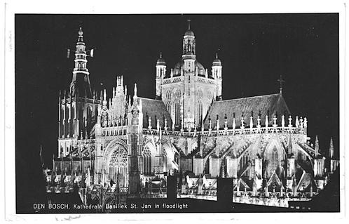 964697	Den Bosch	St Jan	1960		Gelopen met postzegel, Verzamelen, Ansichtkaarten | Nederland, Gelopen, Noord-Brabant, 1940 tot 1960