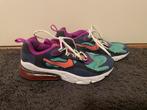 Nike Air Max 270 React - maat 38, Gebruikt, Ophalen of Verzenden, Nike, Jongen of Meisje
