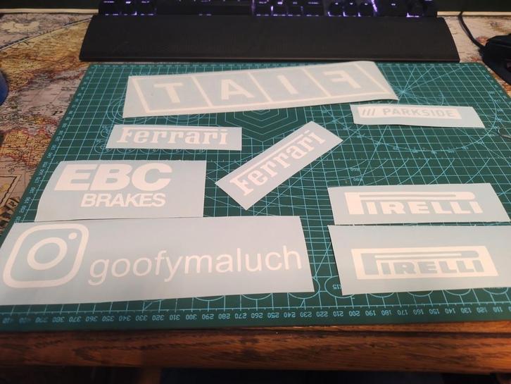 Sticker voor op de auto of raam, Verzamelen, Stickers, Nieuw, Overige typen, Ophalen of Verzenden