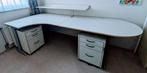 Wit Ikea bureau met 2 rolkastjes, Ophalen, Zo goed als nieuw