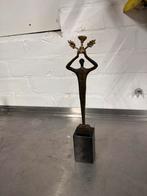 Corry Ammerlaan Bronzen Beeldje, Verzenden