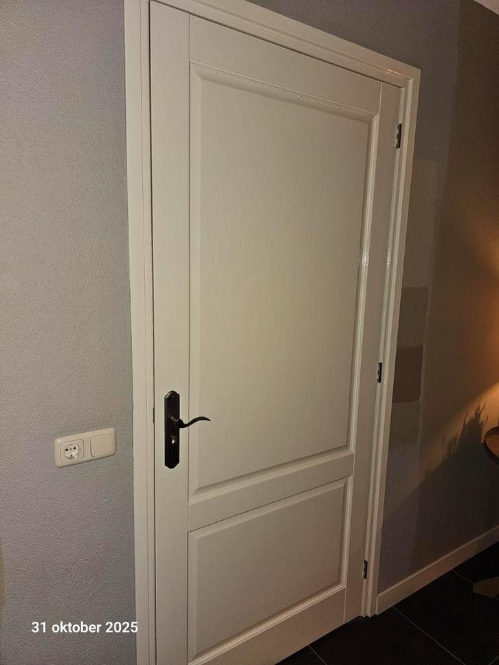 Witte binnendeur - 211.5x93 cm, Doe-het-zelf en Verbouw, Deuren en Horren, Zo goed als nieuw, Binnendeur, 200 tot 215 cm, 80 tot 100 cm