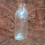 Glazen fles reliëf afbeelding adelaar, Antiek en Kunst, Antiek | Glas en Kristal, Ophalen of Verzenden