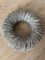 Mooie gevlochten krans - 38 cm - krans - decoratie, Huis en Inrichting, Woonaccessoires | Kransen, Ophalen, Zo goed als nieuw