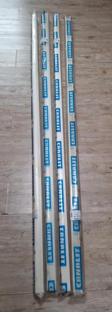 Nieuw canalit Kabelgoot wit 40x40mm beschikbaar voor biedingen