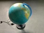 2 werelbollen verschillende maten bieden, Ophalen of Verzenden, Zo goed als nieuw