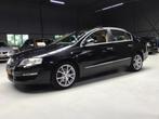 Volkswagen Passat 2.0 FSI Highline I 3e Eigen I Leder I Navi, Voorwielaandrijving, 730 kg, Beige, 4 cilinders