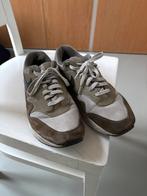 Nike Air Max 1 Medium Olive - Maat 43, Kleding | Heren, Schoenen, Ophalen, Overige kleuren, Sneakers of Gympen, Gedragen