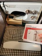 Zware Husqvarna naaimachine, Hobby en Vrije tijd, Ophalen, Zo goed als nieuw, Naaimachine, Husqvarna