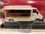 1:43 Renault Master 35 D Verkoop wagen Hachette Creme, Hobby en Vrije tijd, Modelauto's | 1:43, Ophalen of Verzenden, Zo goed als nieuw