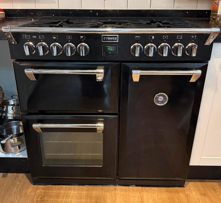 Stoves gasfornuis, Witgoed en Apparatuur, Fornuizen, Gebruikt, Vrijstaand, Gas, 5 kookzones of meer, 60 cm of meer, Ophalen