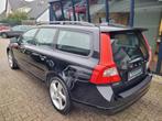Volvo V70 2.5T Momentum Automaat H.LEER / XENON / YOUNGTIMER, Auto's, Zwart, Leder en Stof, Traction-control, Euro 4