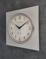 Vintage klok Hermle Two Time wandklok Quartz klokje, Huis en Inrichting, Ophalen, ., ., Analoog