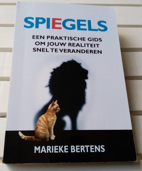 SPIEGELS. Een gids om jouw realiteit snel te veranderen, Boeken, Esoterie en Spiritualiteit, Gelezen, Achtergrond en Informatie