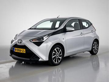 Toyota Aygo 1.0 VVT-i x-play Camera | 5 deurs | Apple carpla beschikbaar voor biedingen