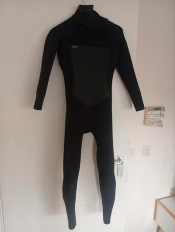 O'Neill Superfreak fuze 5/4mm full wetsuit womens. size 40 beschikbaar voor biedingen
