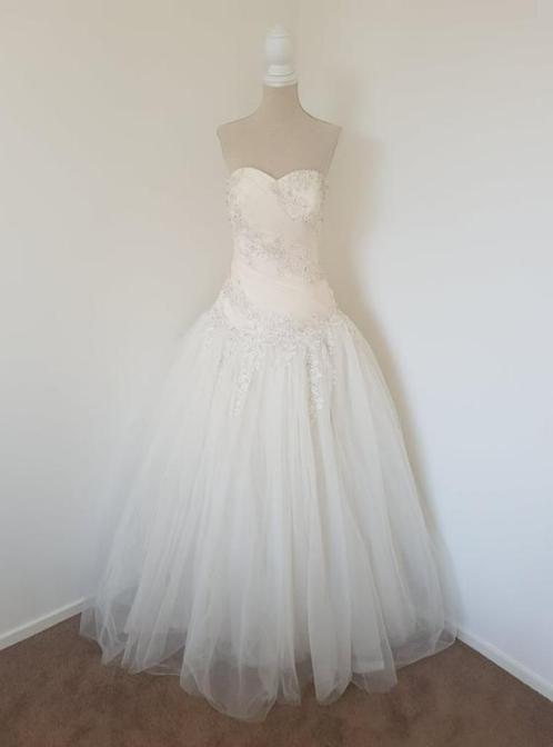 Prachtige roomwitte trouwjurk 38/40, Kleding | Dames, Trouwkleding en Trouwaccessoires, Nieuw, Trouwjurk, Wit, Verzenden