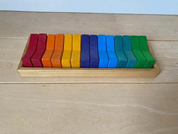 Grimm's houten blokken beschikbaar voor biedingen