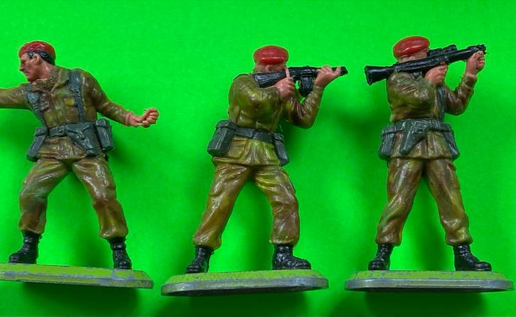 Britains Models Britse Parachutisten, Verzamelen, Poppetjes en Figuurtjes, Gebruikt, Ophalen of Verzenden