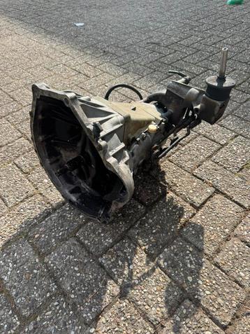 Mercedes T1 T2 versnellingsbak 4 bak beschikbaar voor biedingen
