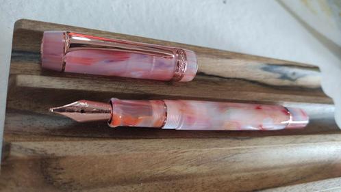 Kaigelu 316A <F> vulpen fountain pen, Verzamelen, Pennenverzamelingen, Zo goed als nieuw, Vulpen, Overige merken, Ophalen of Verzenden