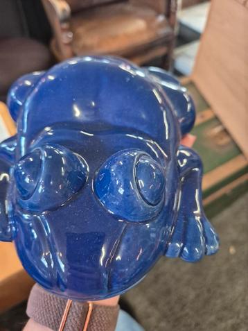 Blauw keramiek kikkerbeeld vintage beschikbaar voor biedingen