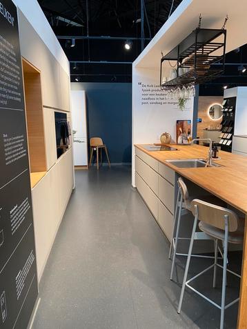 COMPLETE KVIK LEEFKEUKEN — MANO arizona beige beschikbaar voor biedingen