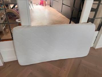 Ledikant matras 70 x 120 beschikbaar voor biedingen