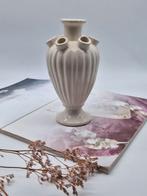 Tulpvaas Gebroken Wit Keramiek - 18,5cm, Antiek en Kunst, Ophalen of Verzenden