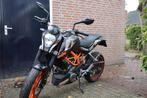 KTM duke 390 (2014), Motoren, Particulier, 373 cc, Minimaal motorrijbewijs A2, ABS