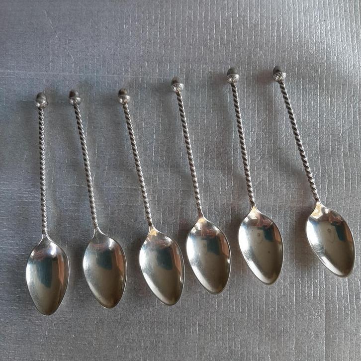 6 zilveren lepeltjes met getorste steel en eikeltje  gemerkt, Antiek en Kunst, Antiek | Bestek, Ophalen