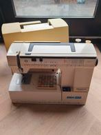 Husqvarna PRISMA 945 Naaimachine - Computergestuurd, Hobby en Vrije tijd, Naaimachines en Toebehoren, Ophalen, Gebruikt, Naaimachine