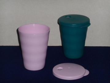 Tupperware Rietjesbekers (2) beschikbaar voor biedingen