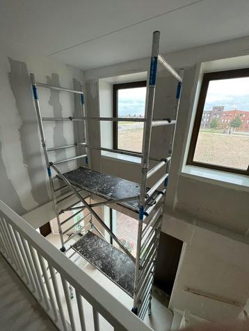 Voordelig steiger huren rolsteiger verhuur gevelsteiger huur beschikbaar voor biedingen
