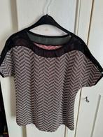 Tshirt zwart rood en wit maat 40, Maat 38/40 (M), Ophalen of Verzenden, Zo goed als nieuw, Korte mouw