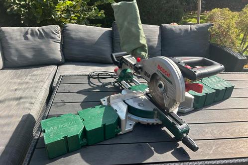 Bosch PCM 8 S Afkortzaag, Doe-het-zelf en Verbouw, Gereedschap | Zaagmachines, Gebruikt, Afkortzaag, 600 tot 1200 watt, 30 tot 70 mm
