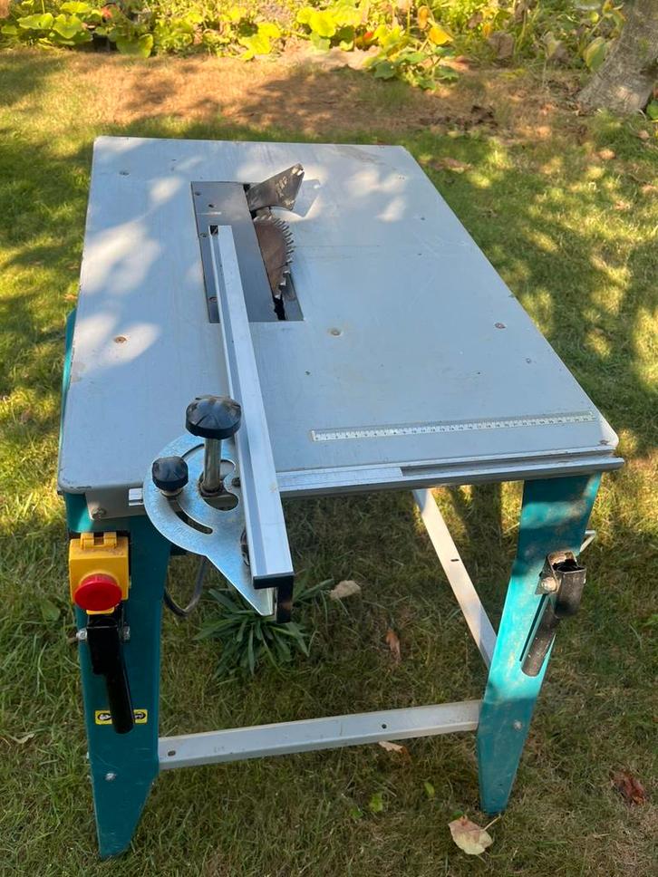 Makita tafelzaag, Doe-het-zelf en Verbouw, Gereedschap | Zaagmachines, Gebruikt, Overige typen, 1200 watt of meer, 30 tot 70 mm