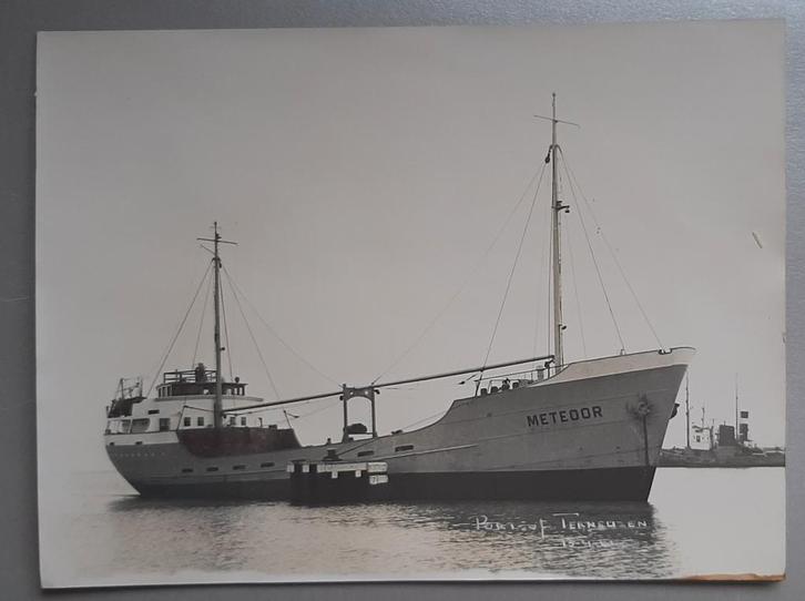Foto Kustvaarder Meteoor - Terneuzen, Verzamelen, Foto's en Prenten, Gebruikt, Foto, Overige onderwerpen, 1960 tot 1980, Ophalen of Verzenden