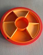 TUPPERWARE HAPJESSCHAAL, Ophalen of Verzenden, Zo goed als nieuw, Rood, Schaal