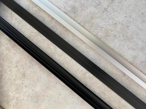 Hoek en eind profiel antraciet en aluminium kleur grijs, Doe-het-zelf en Verbouw, Plinten en Afwerking, Nieuw, Overige typen, Overige materialen