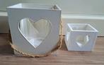 Witte Houten Kandelaars met Hartjes set van twee Decoratie, Wit, Ophalen of Verzenden, Zo goed als nieuw, Hout