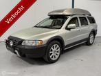 Volvo XC70 2.5 T Summum SCHUIFDAK/LEER/XENON, Auto's, Volvo, Automaat, Traction-control, Gebruikt, XC70