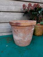 Terracotta Bloempot pot dikke kwaliteit, met barst, Miekje's, Tuin en Terras, Bloempotten, ., Rond, Ophalen of Verzenden, Zo goed als nieuw