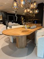 Massief eiken eettafel 260x120, 200 cm of meer, Zo goed als nieuw, Vijf personen of meer, Rechthoekig