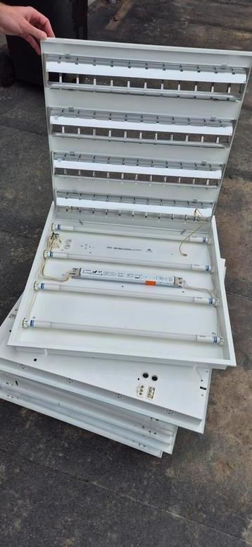 TL Armaturen voor Systeemplafond beschikbaar voor biedingen