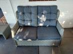 Leuke lounge bank  met voetenbankje, Kunststof, Gebruikt, Loungeset, Bank