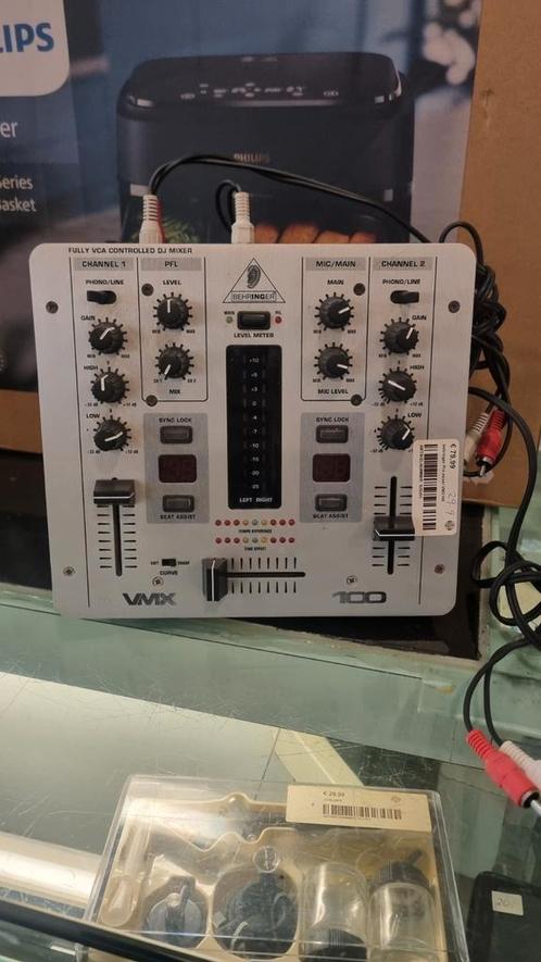 Behringer vmx 100, Muziek en Instrumenten, Mengpanelen, Gebruikt, Ophalen of Verzenden